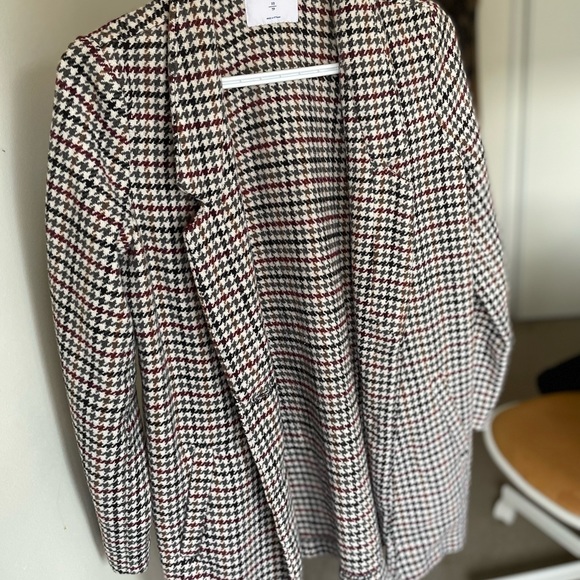 Old Navy Patterned Coat - Picture 3 of 7